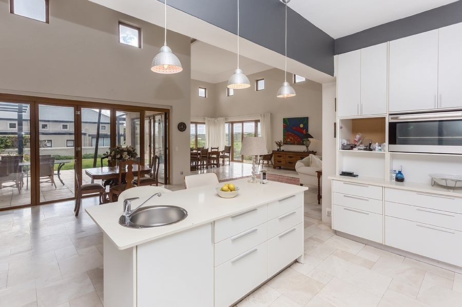 To Let 4 Bedroom Property for Rent in Atlantic Beach Golf Estate Western Cape